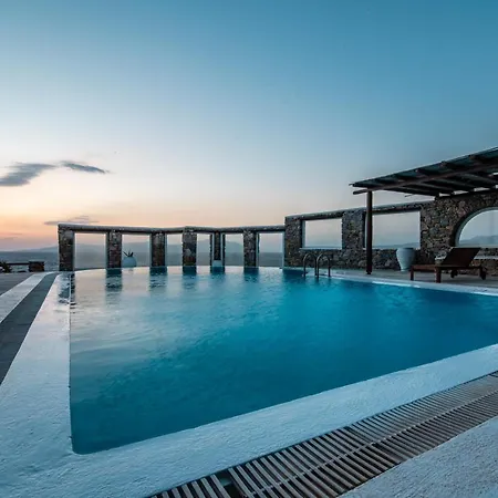 Sunset Iza Villa